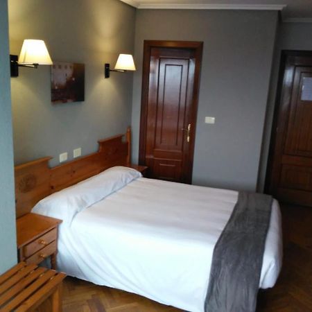 Hostal San Telmo Туй Екстер'єр фото