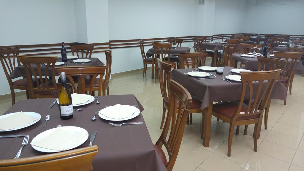 Hostal San Telmo Туй Екстер'єр фото