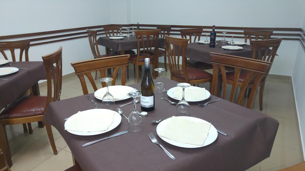 Hostal San Telmo Туй Екстер'єр фото