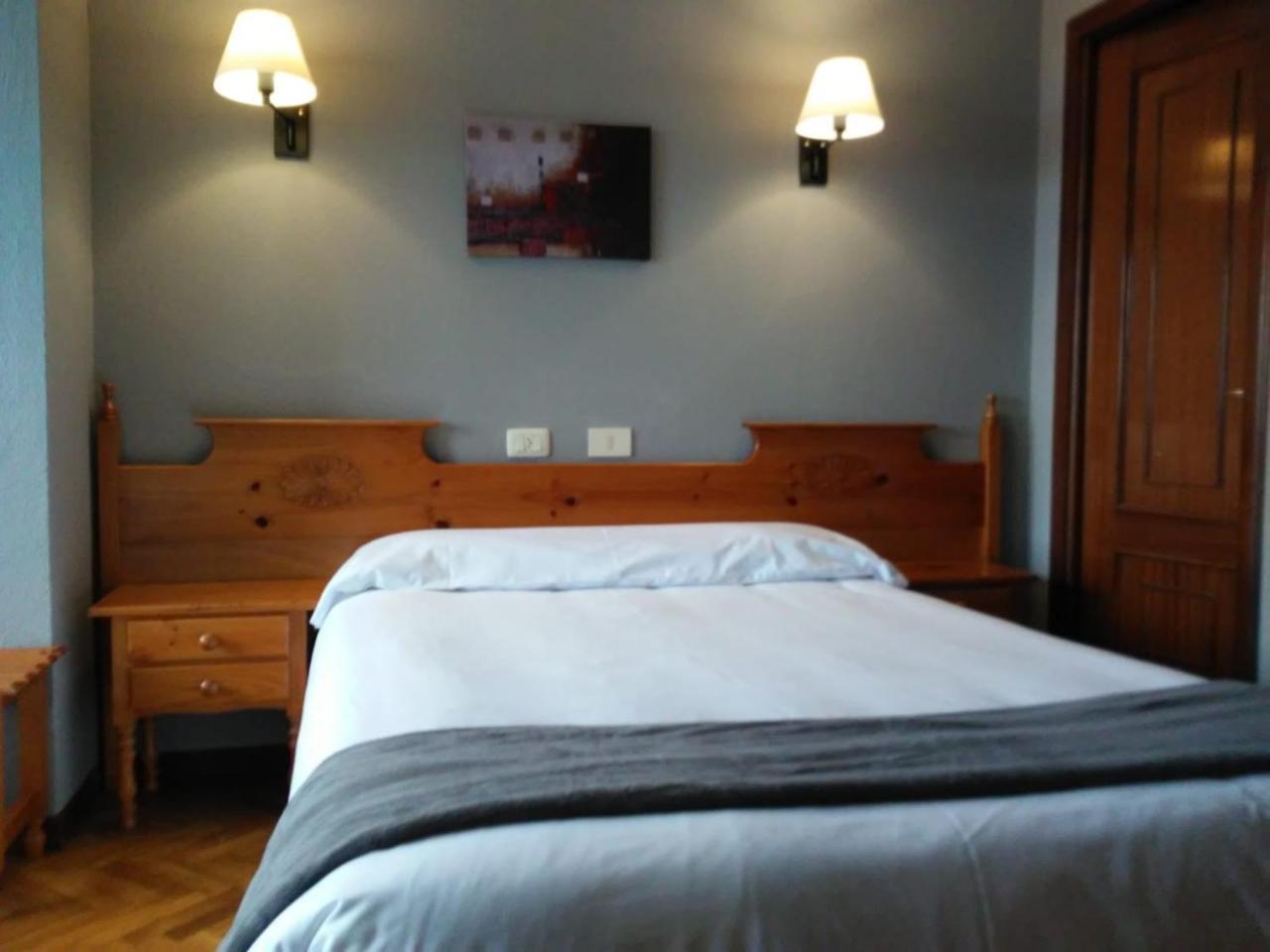 Hostal San Telmo Туй Екстер'єр фото